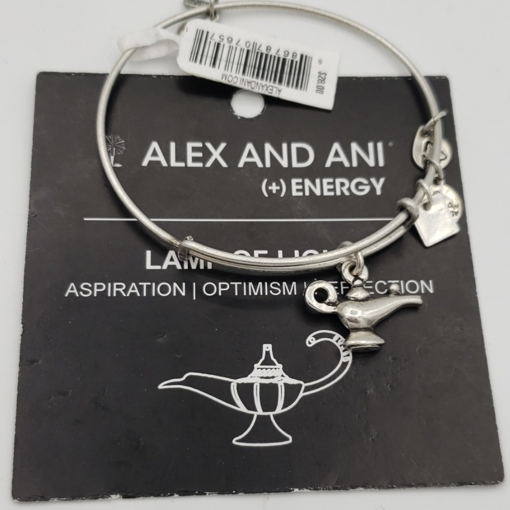 NWT Alex and Ani Aladdin Lamp of Light bangle